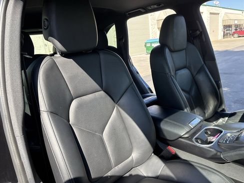 Used 2017 Porsche Cayenne S AWD/4WD image 37