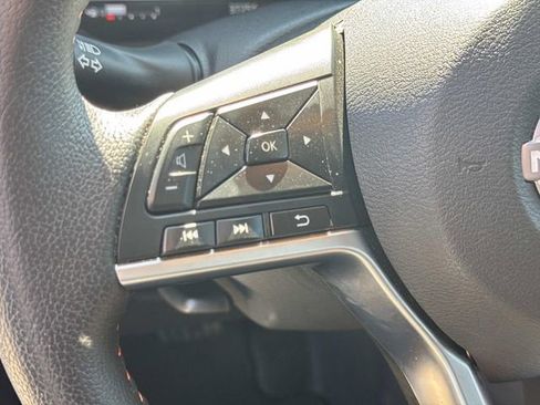 Certified 2024 Nissan Kicks SR image 30