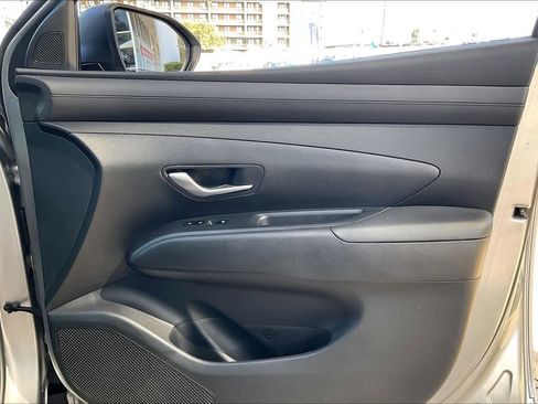 Certified 2025 Hyundai Tucson SEL image 20