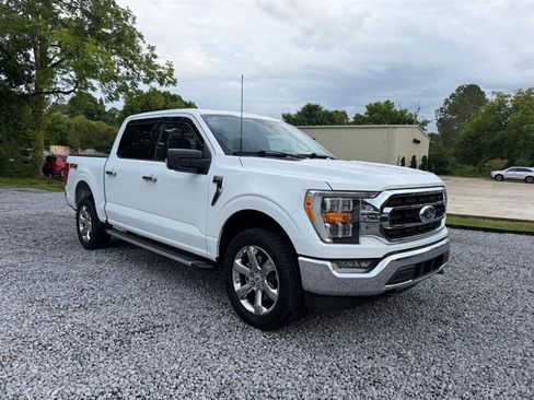 Used 2022 Ford F150 XLT w/ Equipment Group 302A High AWD/4WD image 3