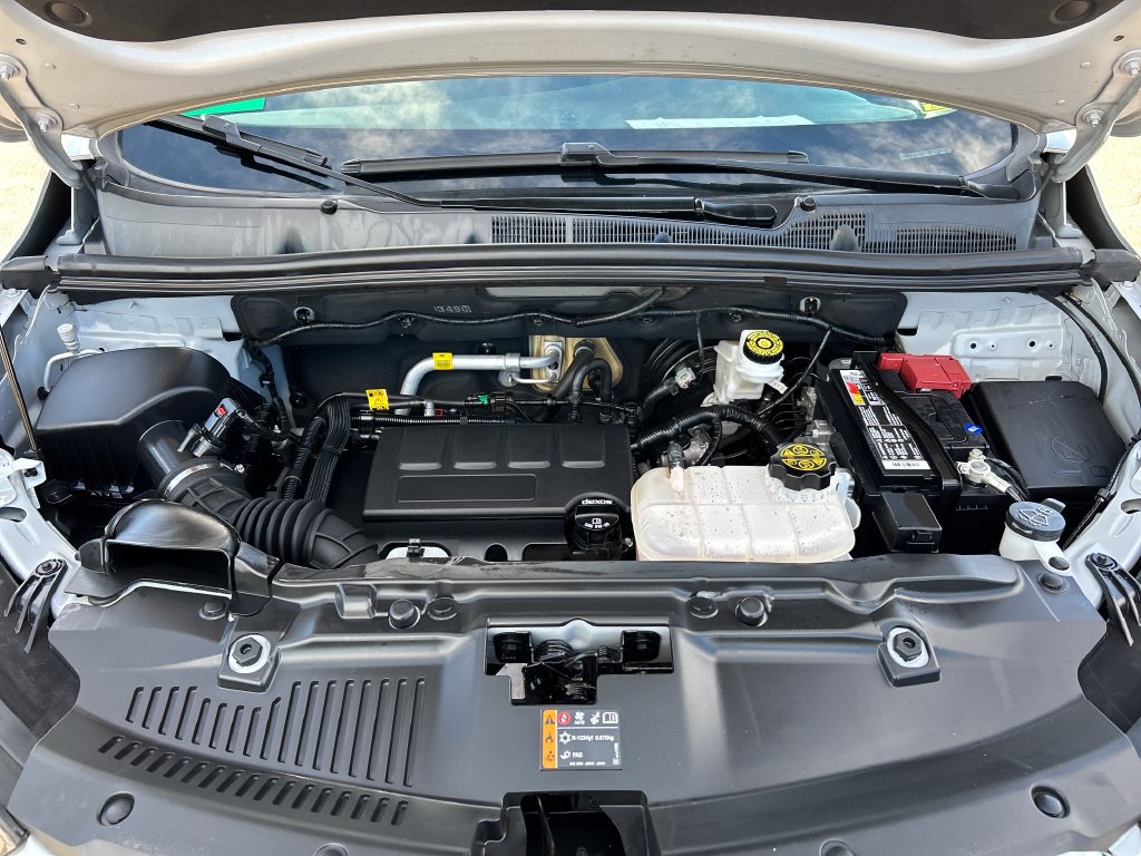 Used 2021 Buick Encore Preferred FWD image 27