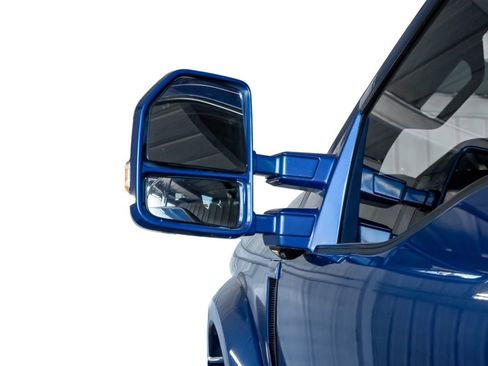 Used 2022 Ford F450 Platinum w/ FX4 Off-Road Package image 46