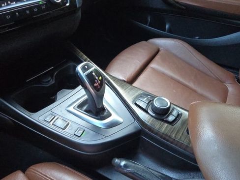 Used 2016 BMW 228i Convertible RWD image 23