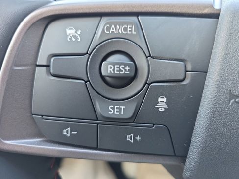 New 2026 Nissan Sentra SR image 10