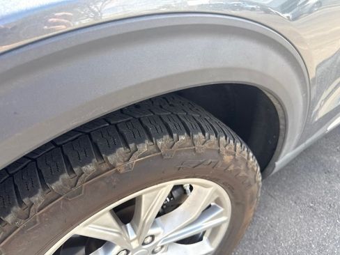 Used 2020 Ford Explorer Limited AWD/4WD image 4