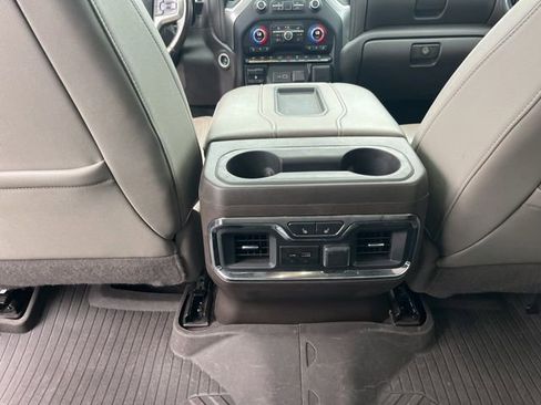 Used 2020 Chevrolet Silverado 1500 LTZ w/ LTZ Premium Package AWD/4WD image 14