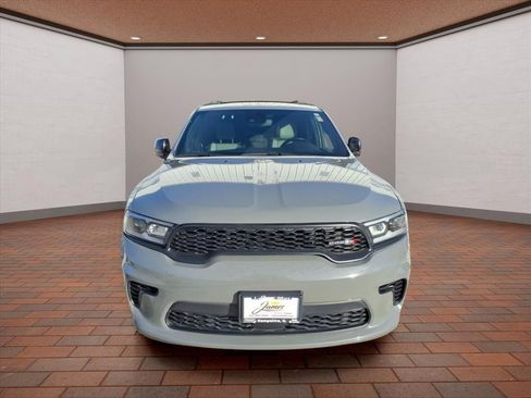Used 2024 Dodge Durango GT AWD/4WD image 8
