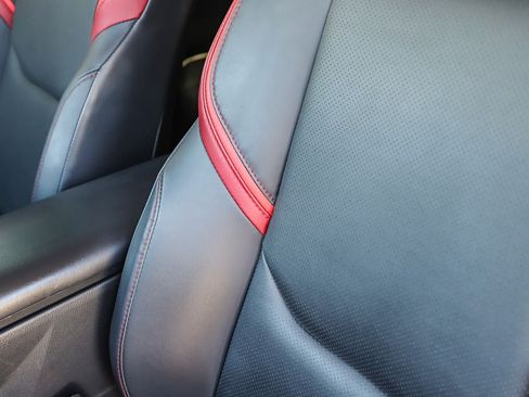 Certified 2023 Toyota Prius Prime FWD image 25