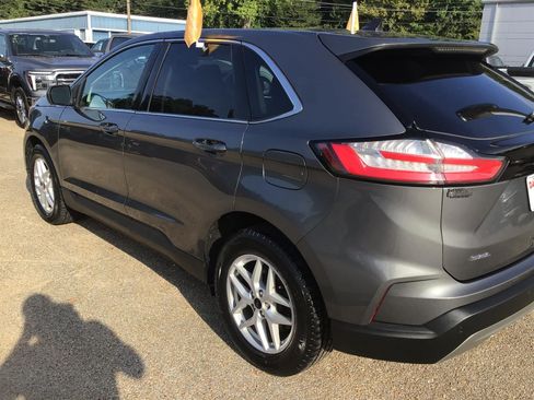 Used 2024 Ford Edge SEL AWD/4WD image 15