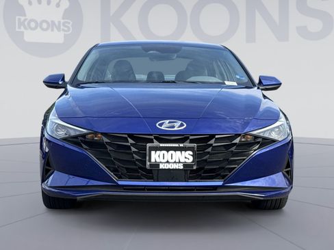 Certified 2023 Hyundai Elantra SEL w/ Convenience Package FWD image 11