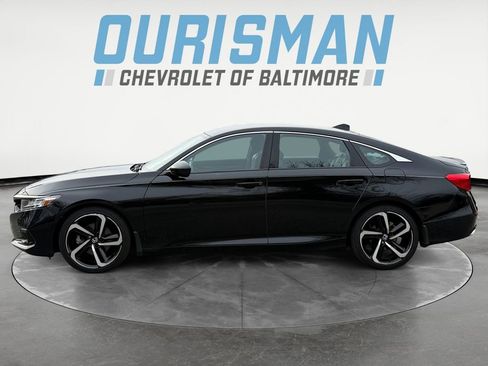 Used 2022 Honda Accord Sport image 3