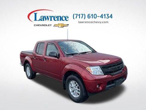 Used 2021 Nissan Frontier SV image 1