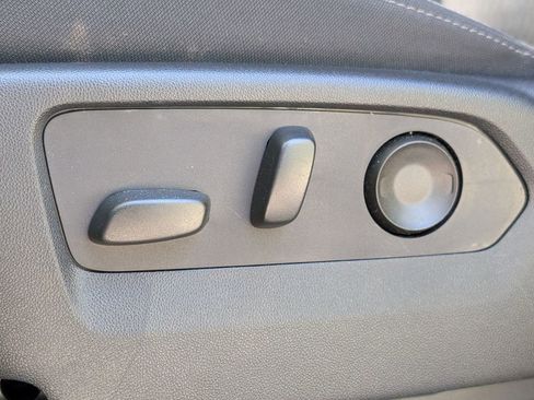 Used 2024 Chevrolet Silverado 1500 RST w/ Convenience Package II image 27