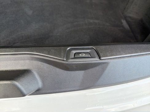 Used 2024 BMW X5 xDrive40i image 8