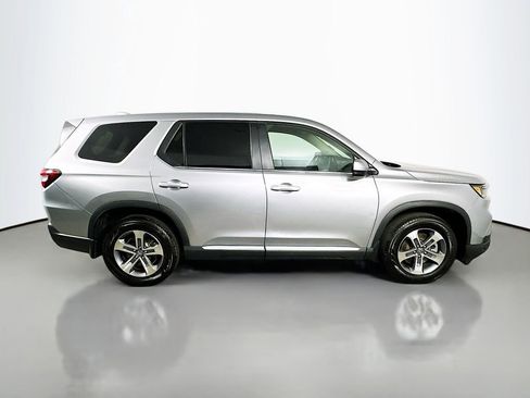 Used 2024 Honda Pilot EX-L image 7
