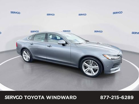Used 2017 Volvo S90 T5 Momentum w/ Convenience Package FWD image 1