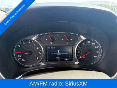 Used 2024 Chevrolet Equinox LT image 18