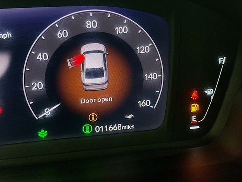 Used 2025 Honda Accord LX image 18