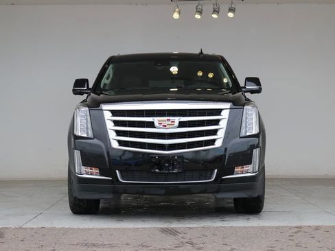 Used 2015 Cadillac Escalade ESV Luxury image 8