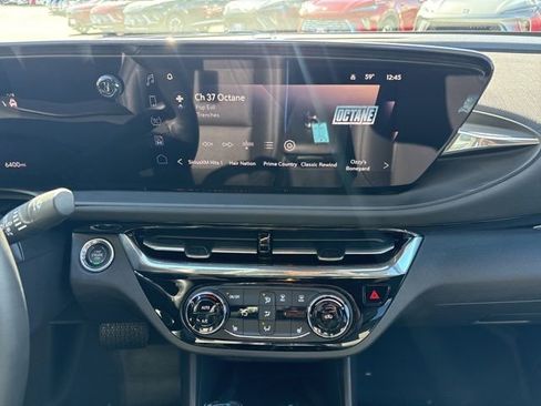 Certified 2025 Buick Envista Sport Touring w/ Convenience I Package image 18