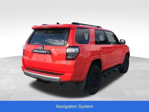 Used 2024 Toyota 4Runner TRD Off-Road Premium w/ Off Road Premium Plus Package AWD/4WD image 2