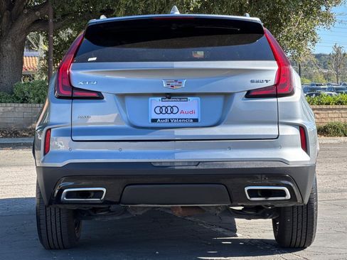 Used 2024 Cadillac XT4 Premium Luxury AWD/4WD image 5