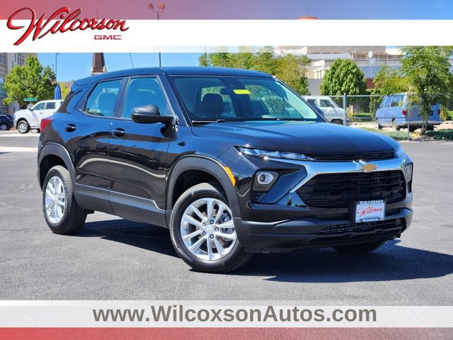 Used 2026 Chevrolet TrailBlazer LS AWD/4WD image 1