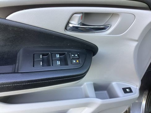 Used 2018 Honda Ridgeline RTL image 12