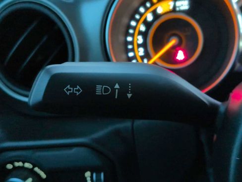 Used 2023 Jeep Wrangler Unlimited Sport AWD/4WD image 27