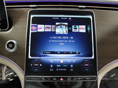 Used 2022 Mercedes-Benz EQS 450+ Sedan image 24