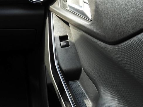 Used 2026 Chevrolet Equinox LT w/ LPO, Floor Liner Package AWD/4WD image 38