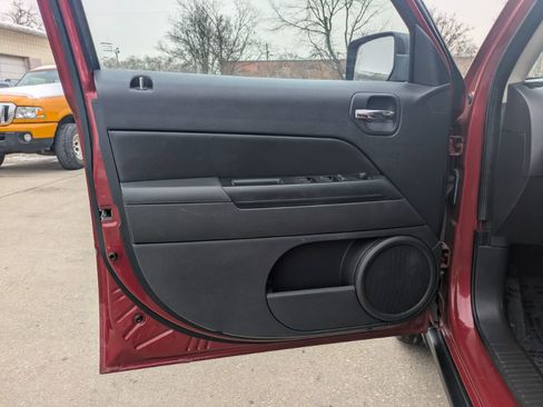 Used 2010 Jeep Patriot Sport image 15