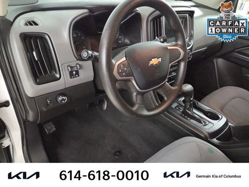 Used 2020 Chevrolet Colorado W/T w/ WT Convenience Package RWD image 17