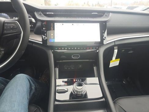 New 2026 Jeep Grand Cherokee Limited w/ Limited Altitude Package image 23