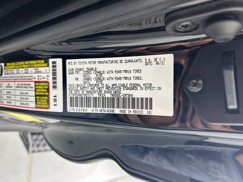 Used 2021 Toyota Tacoma SR w/ SR Convenience Package RWD image 31