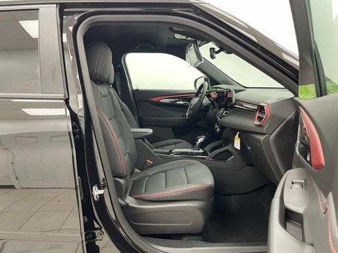 New 2026 Chevrolet TrailBlazer RS w/ Convenience Package AWD/4WD image 13