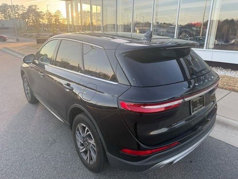 Certified 2024 Lincoln Corsair FWD w/ Equipment Group 101A image 8