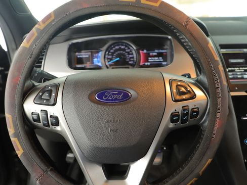 Used 2015 Ford Taurus SHO w/ Equipment Group 401A image 12