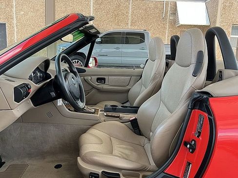 Used 2001 BMW Z3 3.0i RWD image 13