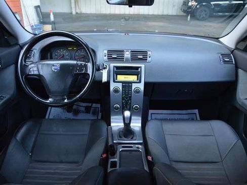 Used 2010 Volvo S40 2.4i image 44