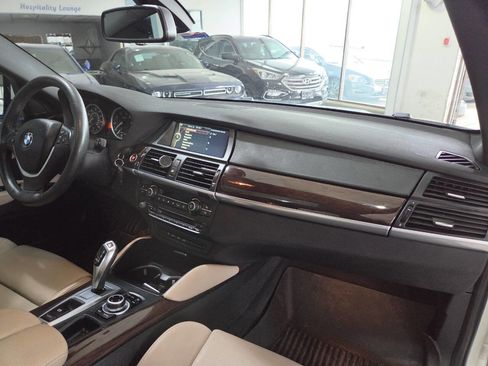 Used 2013 BMW X6 xDrive35i image 30