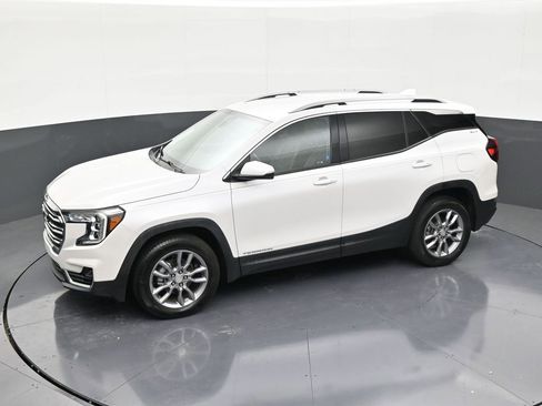 Used 2022 GMC Terrain SLT AWD/4WD image 12