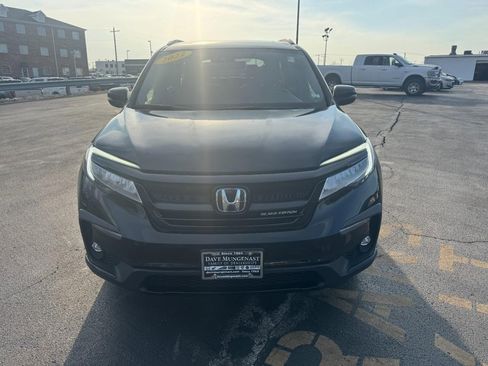 Certified 2022 Honda Pilot Black Edition image 9