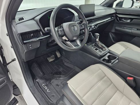Used 2025 Honda CR-V Sport Touring image 21