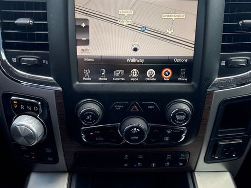 Used 2016 RAM 1500 Laramie w/ Convenience Group AWD/4WD image 13