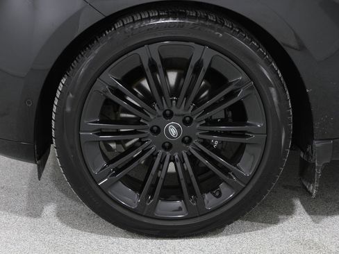 Used 2024 Land Rover Range Rover SE image 23