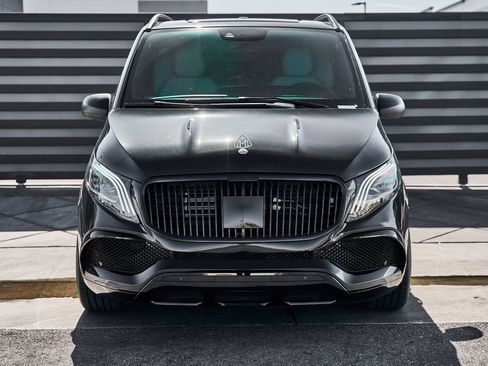 Used 2023 Mercedes-Benz Metris Passenger image 15
