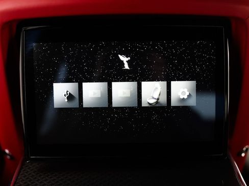 Certified 2025 Rolls-Royce Cullinan Black Badge AWD/4WD image 40