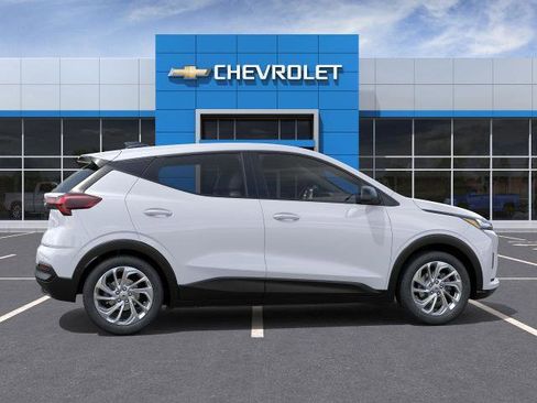 New 2027 Chevrolet Bolt LT w/ Comfort Package image 5