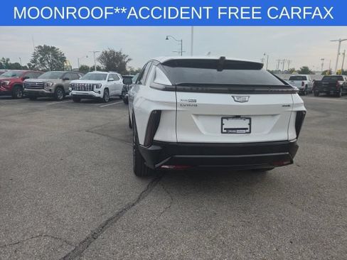 Used 2024 Cadillac Lyriq Sport RWD image 18